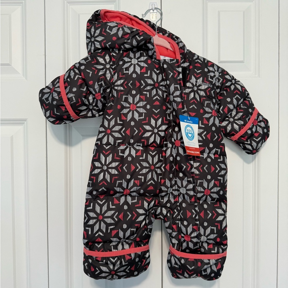 NWT Columbia Snuggly Bunny Bunting 0-3 Months
